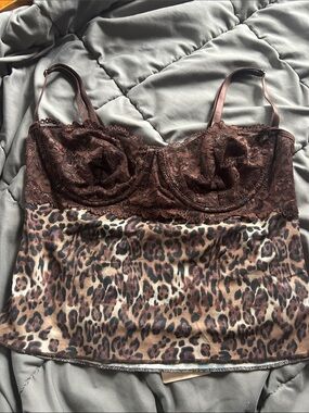 NWT Top